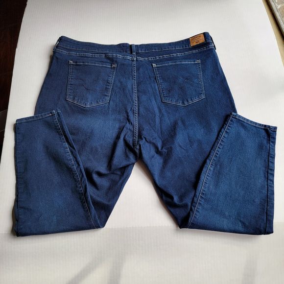 Signature Levi Strauss Gold Denim Capris Mid Rise Skinny - Size 24S - Picture 3 of 6